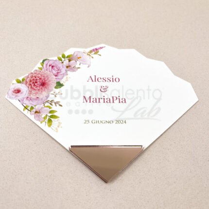 Ventaglio con fiori rosa in cartoncino personalizzato